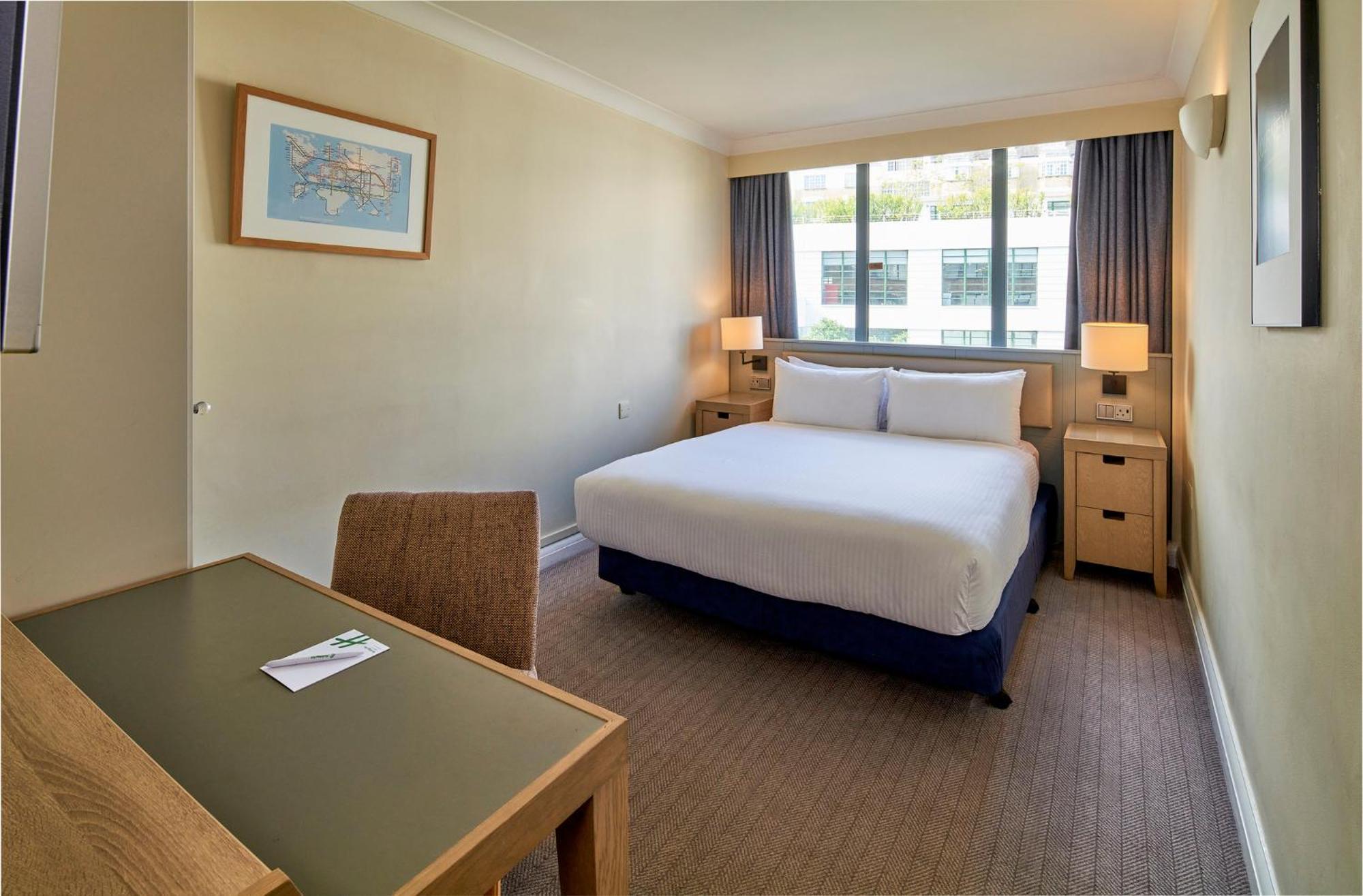 Holiday Inn London Bloomsbury By Ihg Екстериор снимка