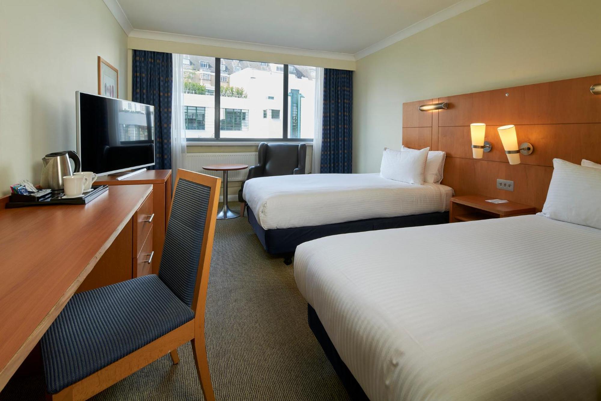 Holiday Inn London Bloomsbury By Ihg Екстериор снимка